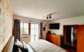 Ferienwohnung Zirbenbluete